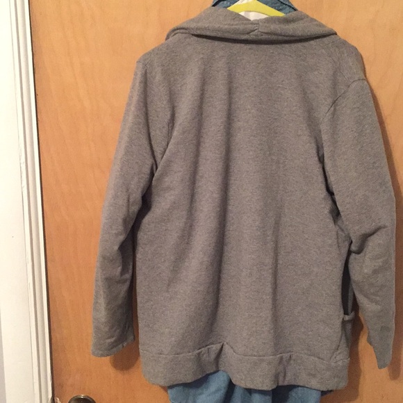 New York and Company Cardigan - Picture 3 of 3